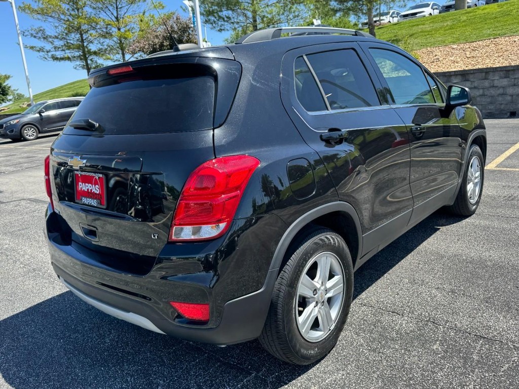 Chevrolet Trax Vehicle Full-screen Gallery Image 03
