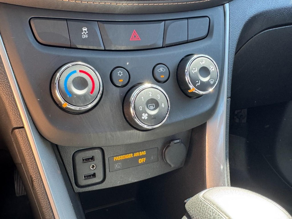 Chevrolet Trax Vehicle Full-screen Gallery Image 18