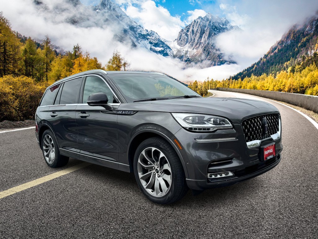Lincoln Aviator Vehicle Full-screen Gallery Image 01