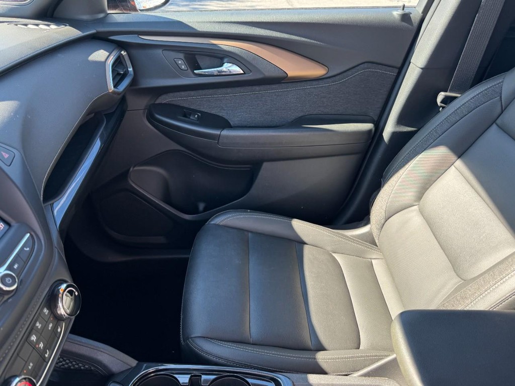 Chevrolet TrailBlazer Vehicle Full-screen Gallery Image 13