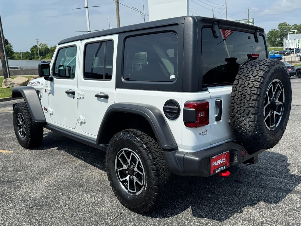 Jeep Wrangler Vehicle Full-screen Gallery Image 05