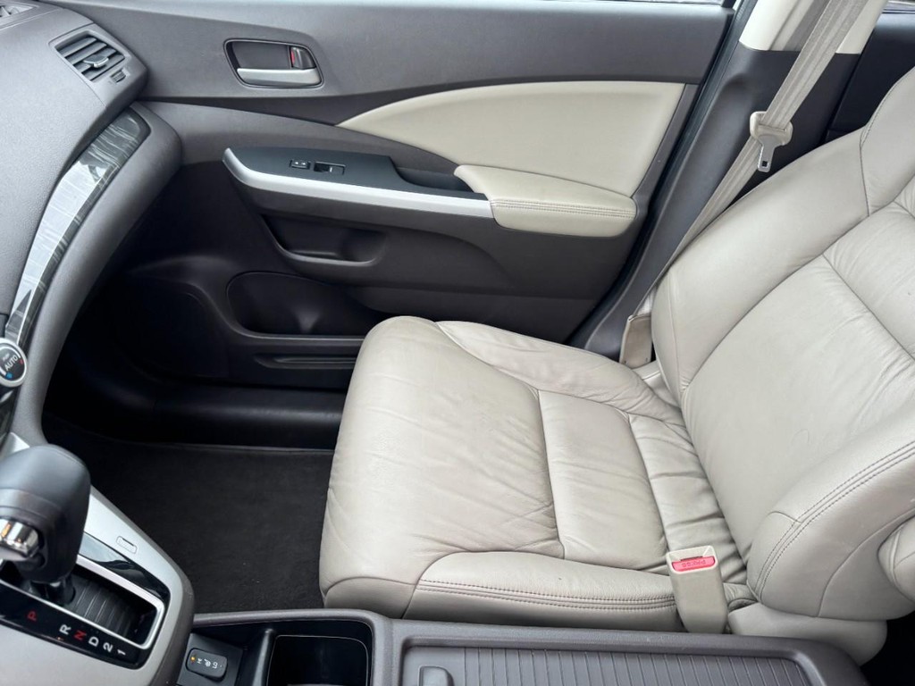 Honda CR-V Vehicle Full-screen Gallery Image 14