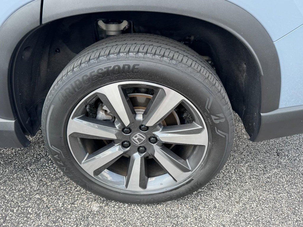 Honda Pilot Vehicle Full-screen Gallery Image 07