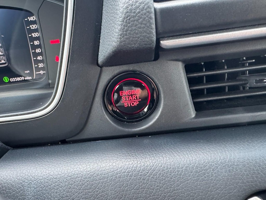 Honda Pilot Vehicle Full-screen Gallery Image 25