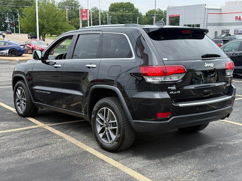 Jeep Grand Cherokee Vehicle Full-screen Gallery Image 07