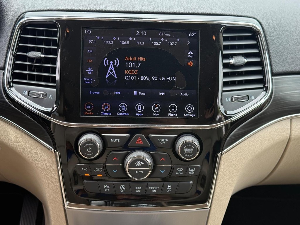 Jeep Grand Cherokee Vehicle Full-screen Gallery Image 14