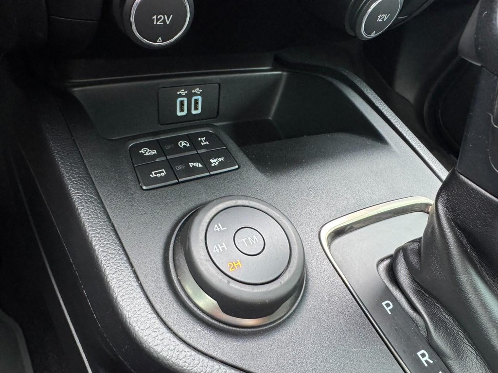 Ford Ranger Vehicle Full-screen Gallery Image 19