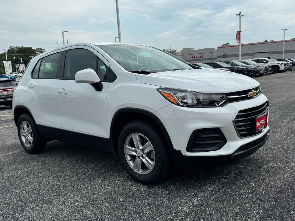 Chevrolet Trax Vehicle Full-screen Gallery Image 02