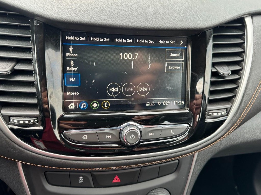 Chevrolet Trax Vehicle Full-screen Gallery Image 19
