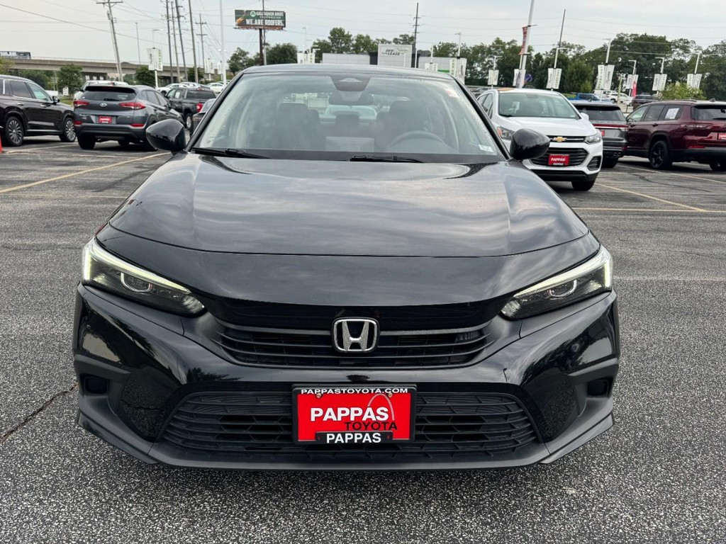 Honda Civic Sedan Vehicle Full-screen Gallery Image 09