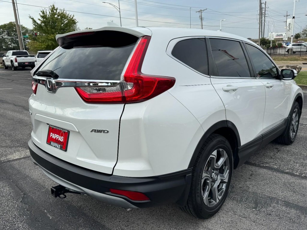 Honda CR-V Vehicle Full-screen Gallery Image 03