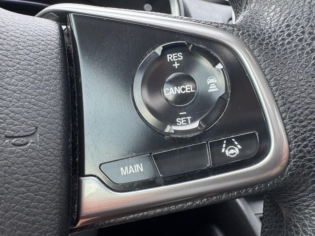 Honda CR-V Vehicle Full-screen Gallery Image 18