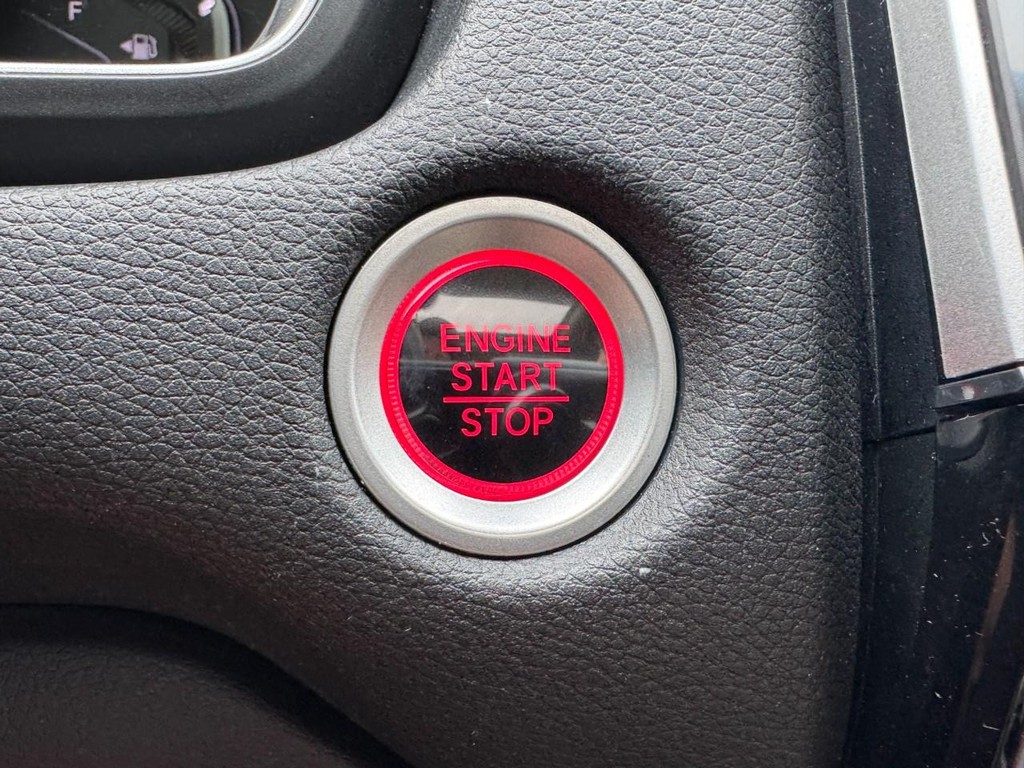 Honda CR-V Vehicle Full-screen Gallery Image 22