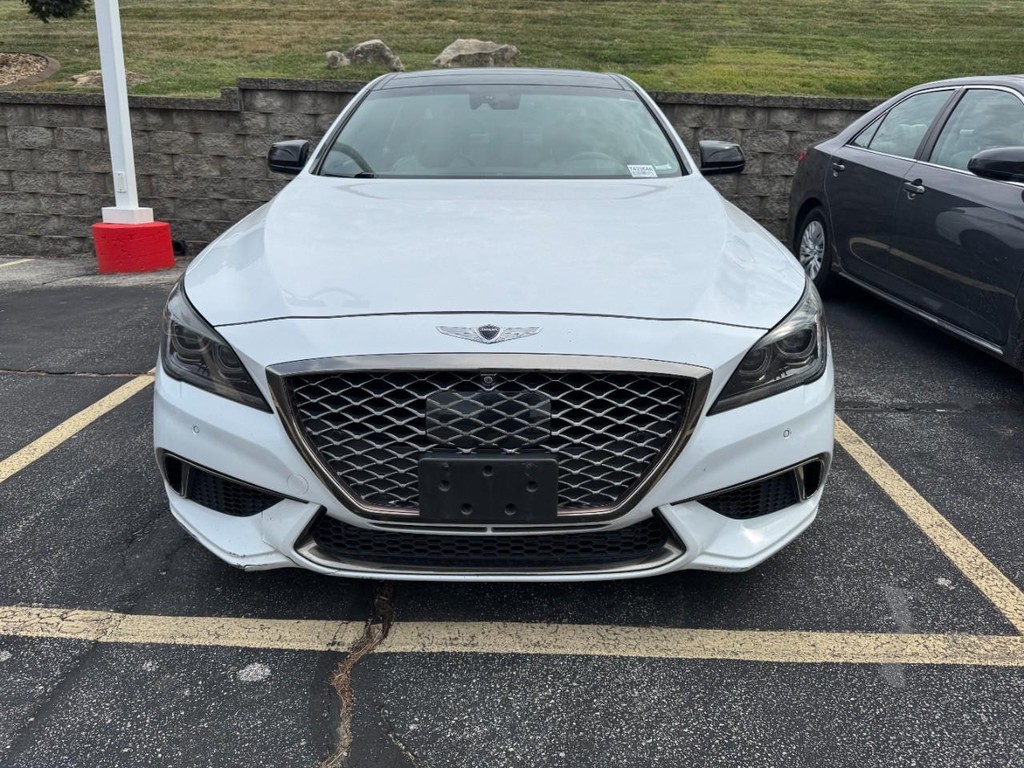 Genesis G80 Vehicle Full-screen Gallery Image 02