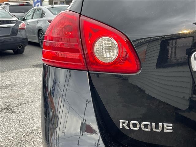 2013 Nissan Rogue S photo