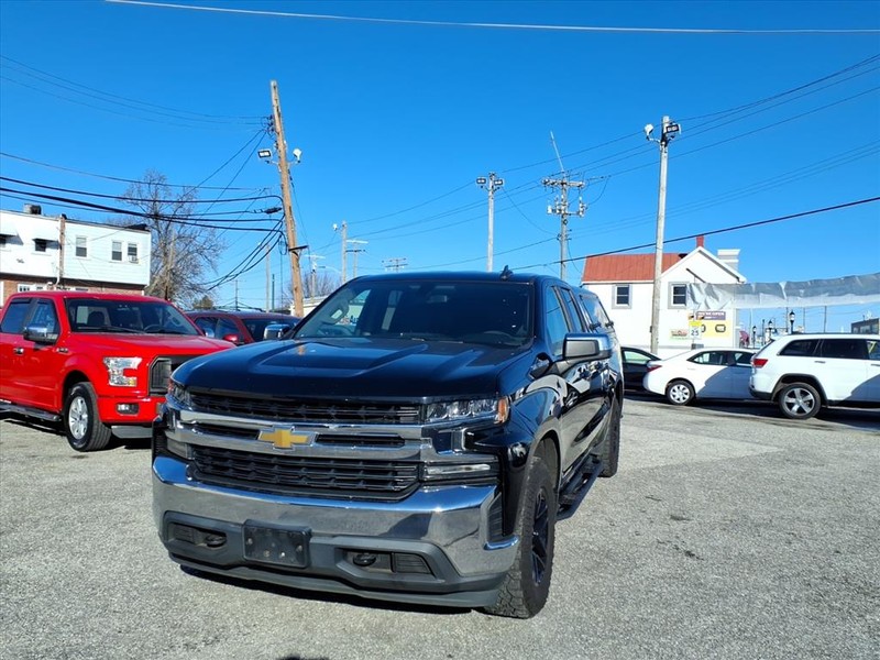 Chevrolet Silverado 1500 Vehicle Full-screen Gallery Image 02