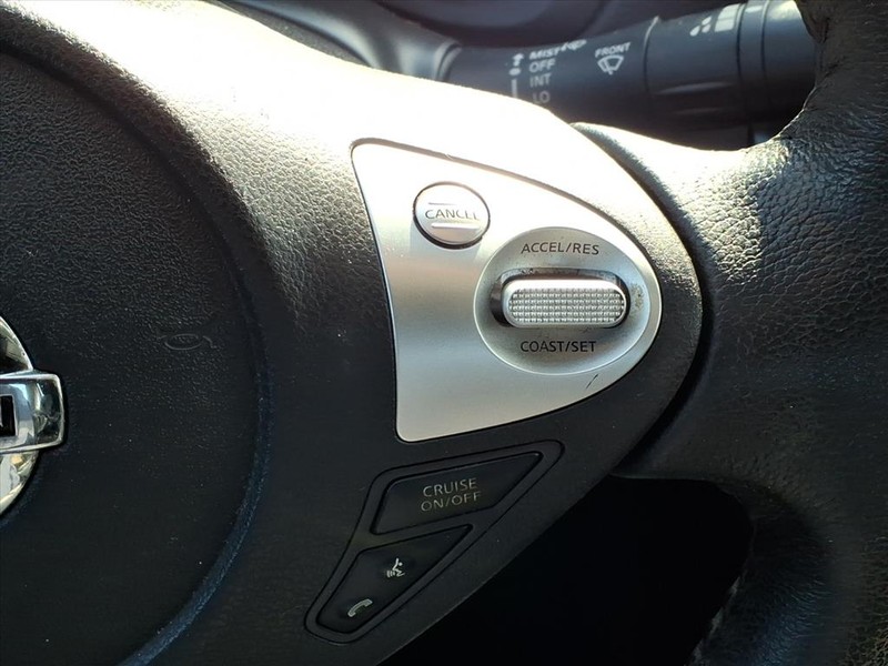 Nissan Sentra Vehicle Full-screen Gallery Image 19