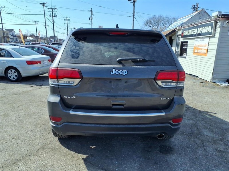 Jeep Grand Cherokee Vehicle Full-screen Gallery Image 08