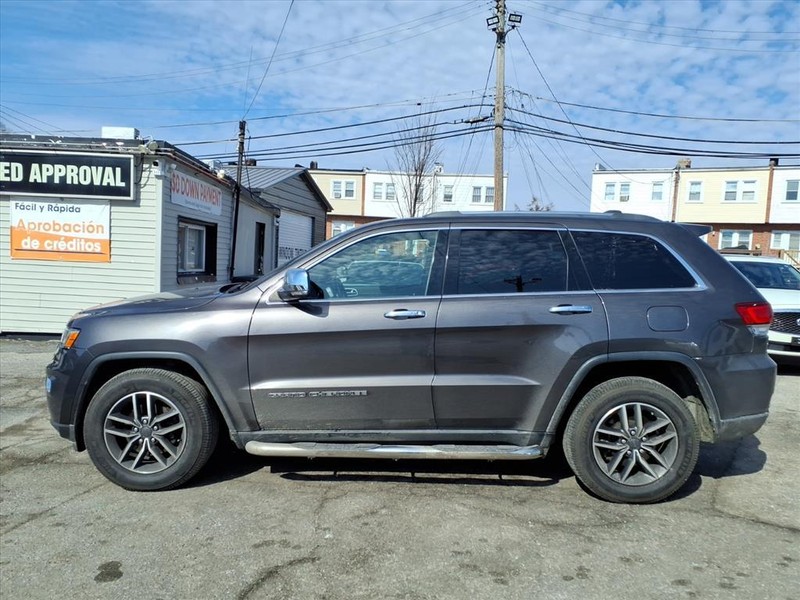 Jeep Grand Cherokee Vehicle Full-screen Gallery Image 10