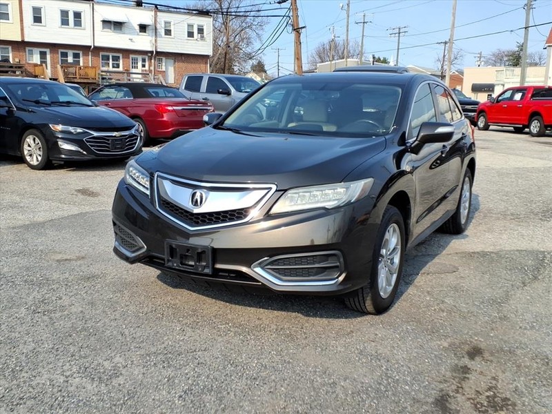 Acura RDX Vehicle Full-screen Gallery Image 02