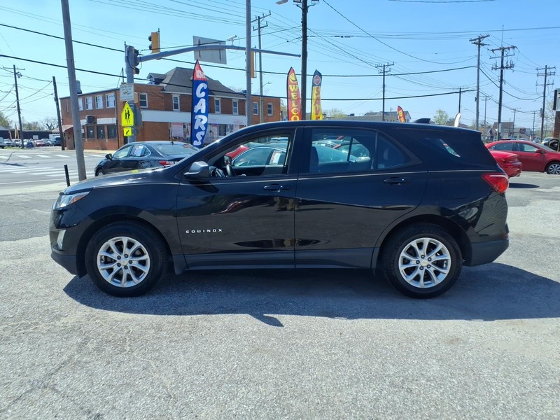 Chevrolet Equinox Vehicle Full-screen Gallery Image 07