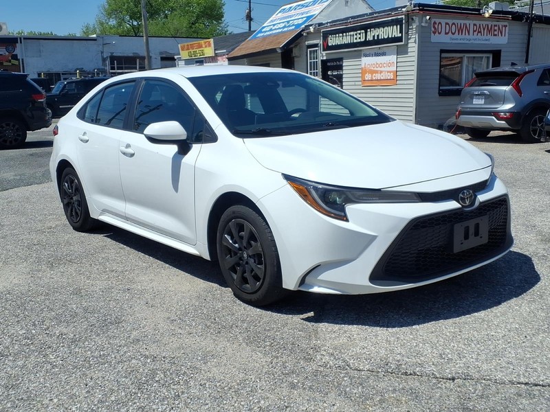 Toyota Corolla Vehicle Full-screen Gallery Image 04