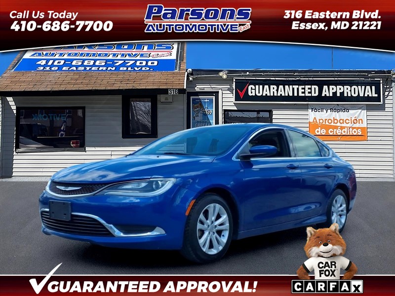 2015 Chrysler 200 Limited's photo