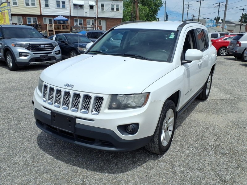 Jeep Compass Vehicle Full-screen Gallery Image 02
