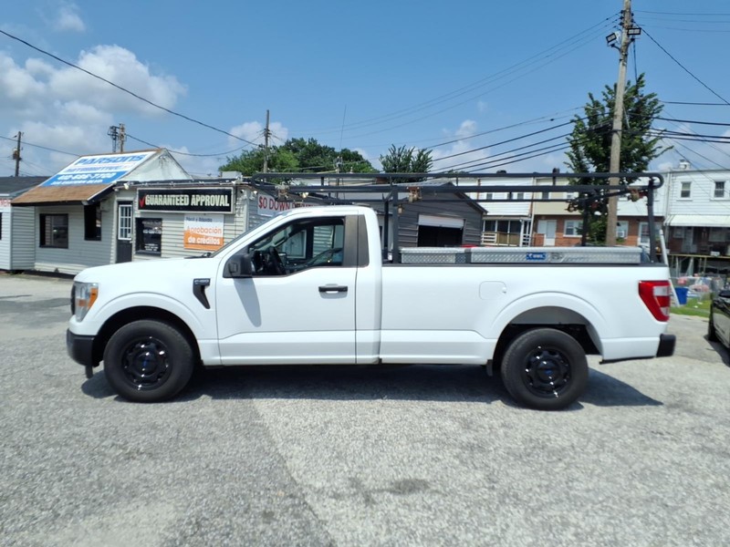 Ford F-150 Vehicle Full-screen Gallery Image 08