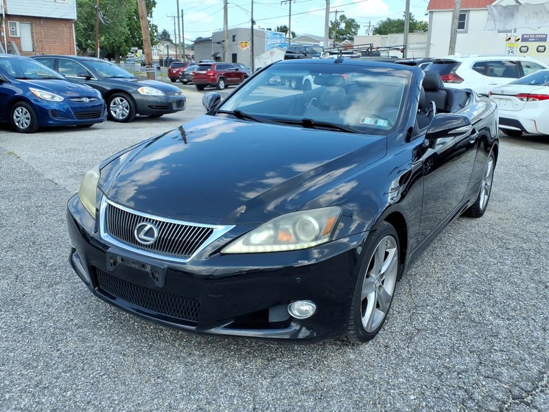 Lexus IS 250C Vehicle Full-screen Gallery Image 02