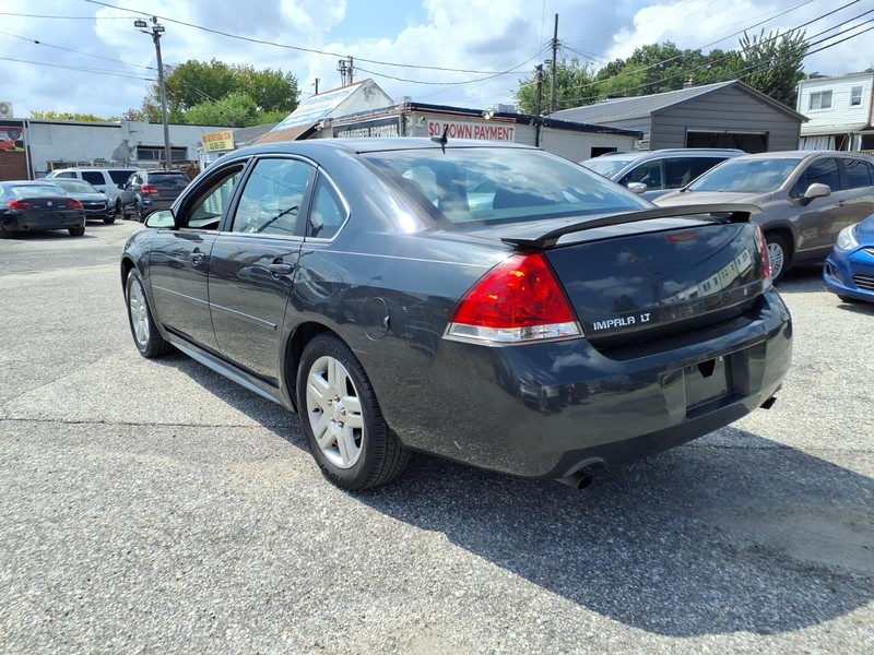 Chevrolet Impala Vehicle Full-screen Gallery Image 07