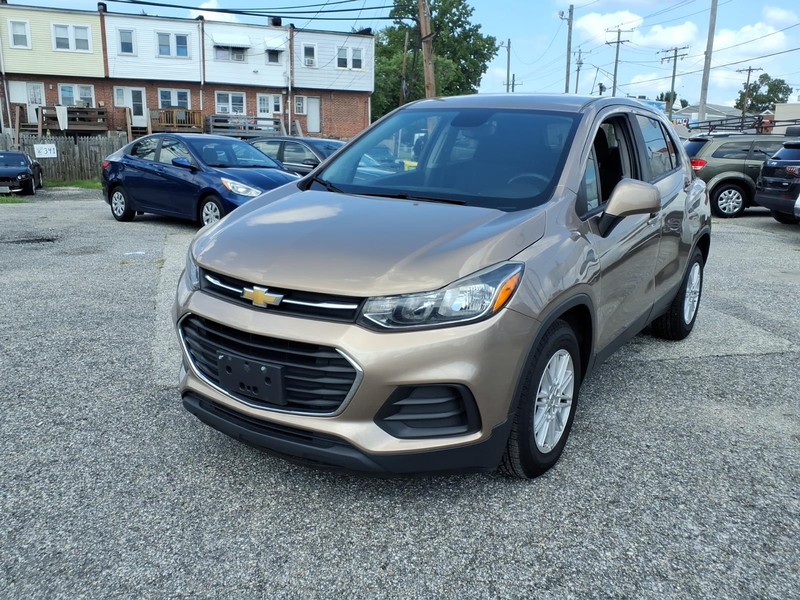 Chevrolet Trax Vehicle Full-screen Gallery Image 02
