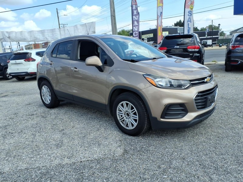 Chevrolet Trax Vehicle Full-screen Gallery Image 04