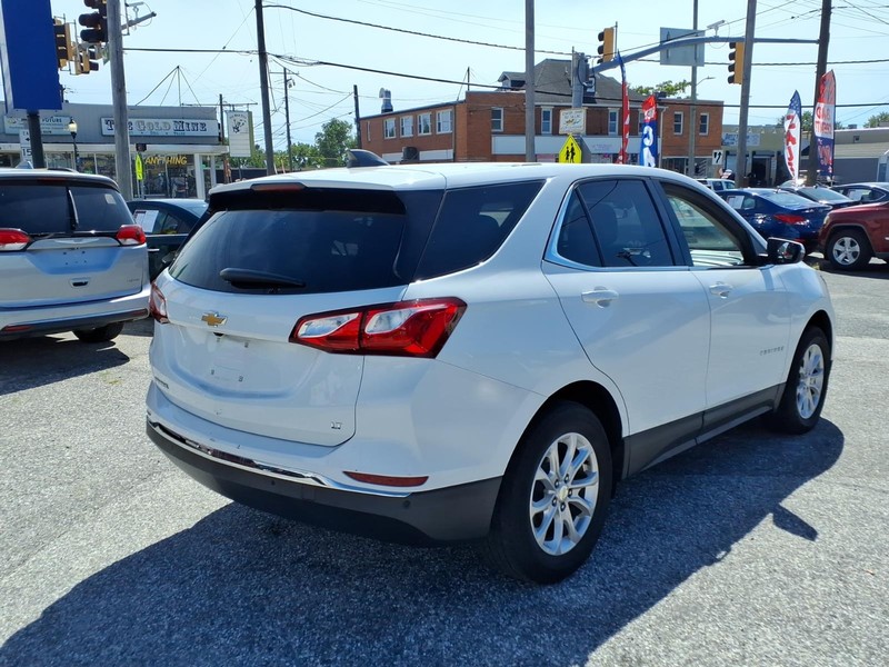 Chevrolet Equinox Vehicle Full-screen Gallery Image 05