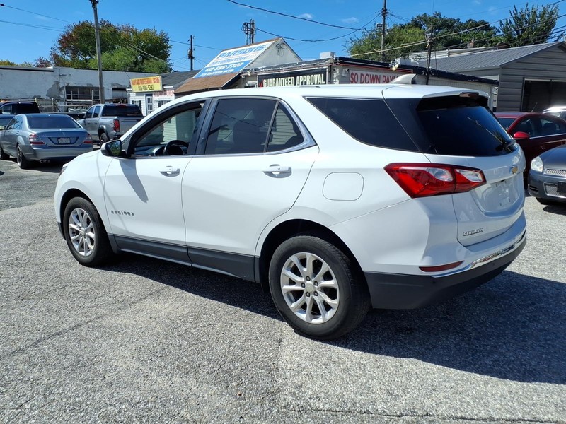 Chevrolet Equinox Vehicle Full-screen Gallery Image 06
