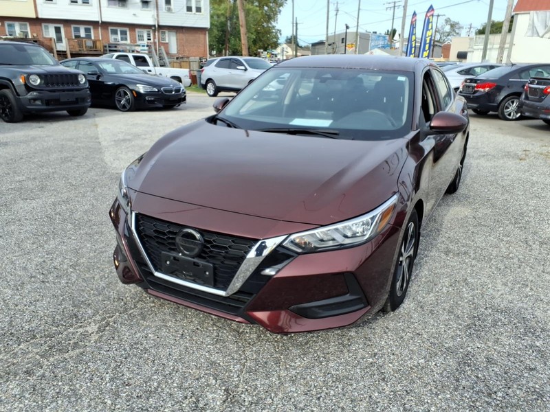 Nissan Sentra Vehicle Full-screen Gallery Image 02