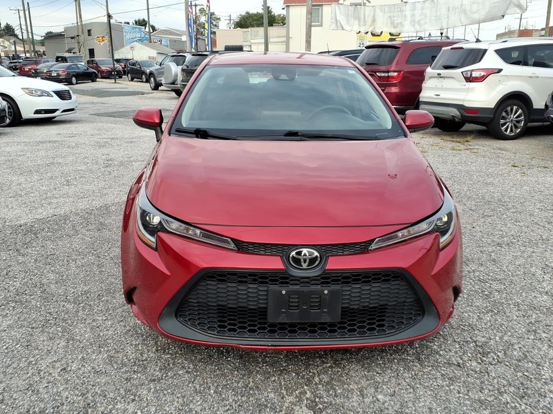 Toyota Corolla Vehicle Full-screen Gallery Image 03