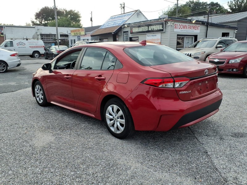 Toyota Corolla Vehicle Full-screen Gallery Image 07