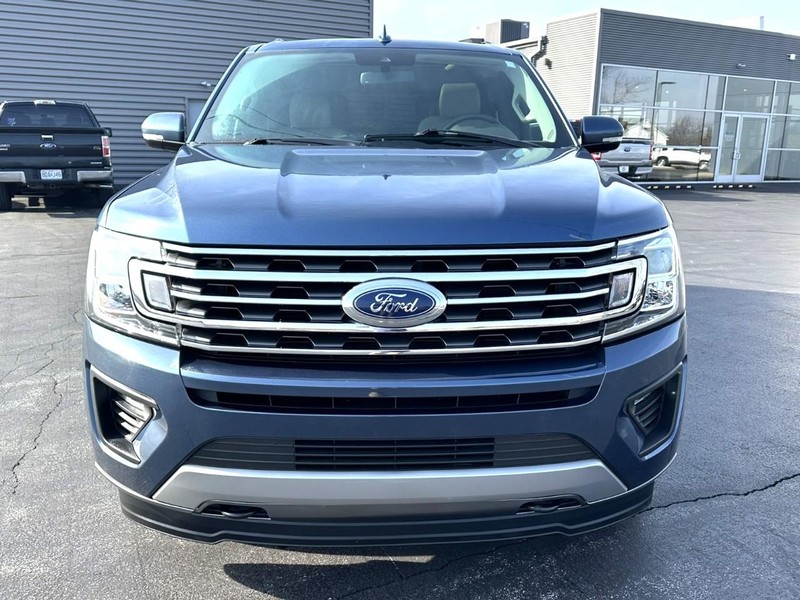 2020 Ford Expedition XLT photo