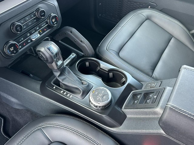 2025 Ford Bronco 4-Door Outer Banks - Photo 9