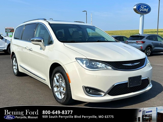 2019 Chrysler Pacifica Limited at Bening Ford in Perryville MO
