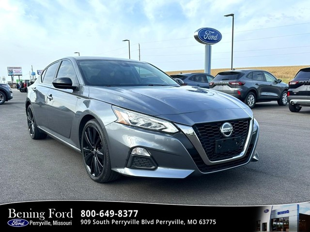 2020 Nissan Altima 2.5 SR at Bening Ford in Perryville MO