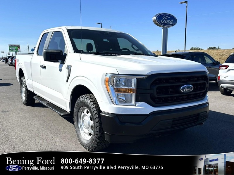 Ford F-150 Vehicle Full-screen Gallery Image 01