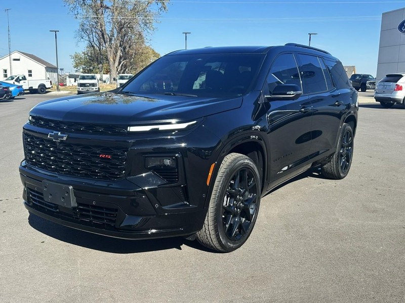 Chevrolet Traverse Vehicle Full-screen Gallery Image 04