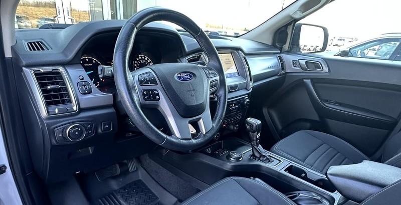 Ford Ranger Vehicle Full-screen Gallery Image 10