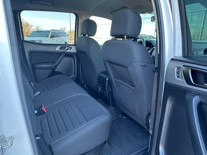 Ford Ranger Vehicle Full-screen Gallery Image 13