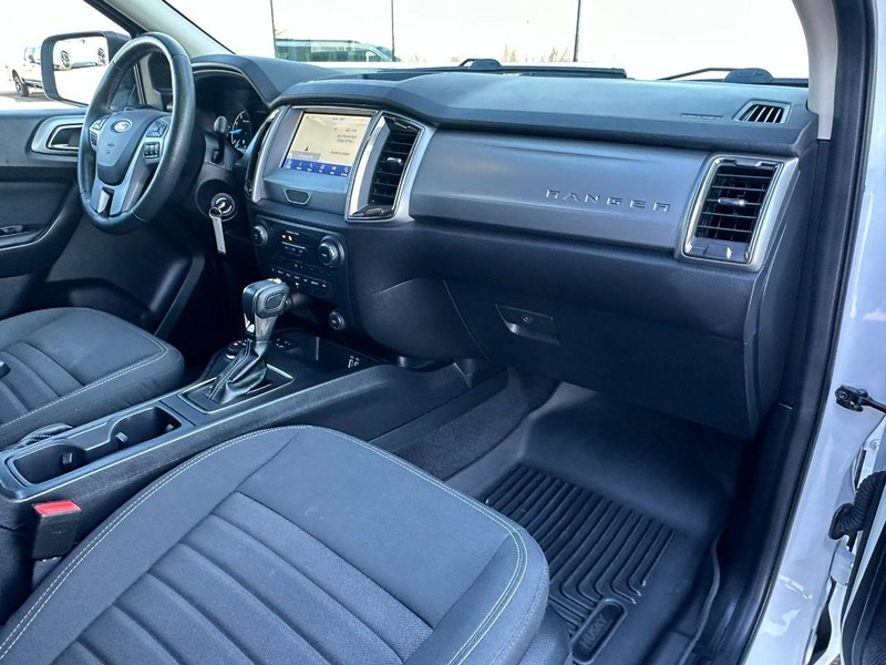 Ford Ranger Vehicle Full-screen Gallery Image 14