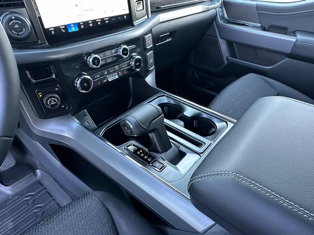 2026 Ford F-150 XLT - Photo 11