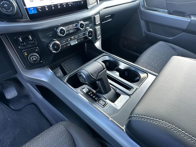 2026 Ford F-150 XLT - Photo 8
