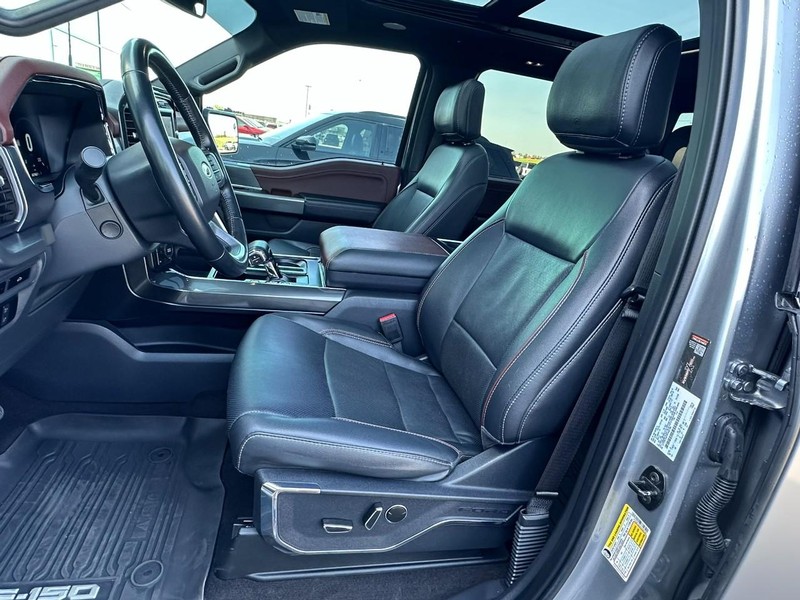 Ford F-150 Vehicle Full-screen Gallery Image 07